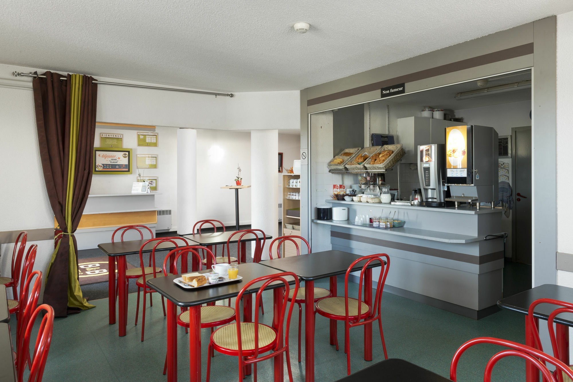 B&B Hotel Lorient Caudan Dış mekan fotoğraf